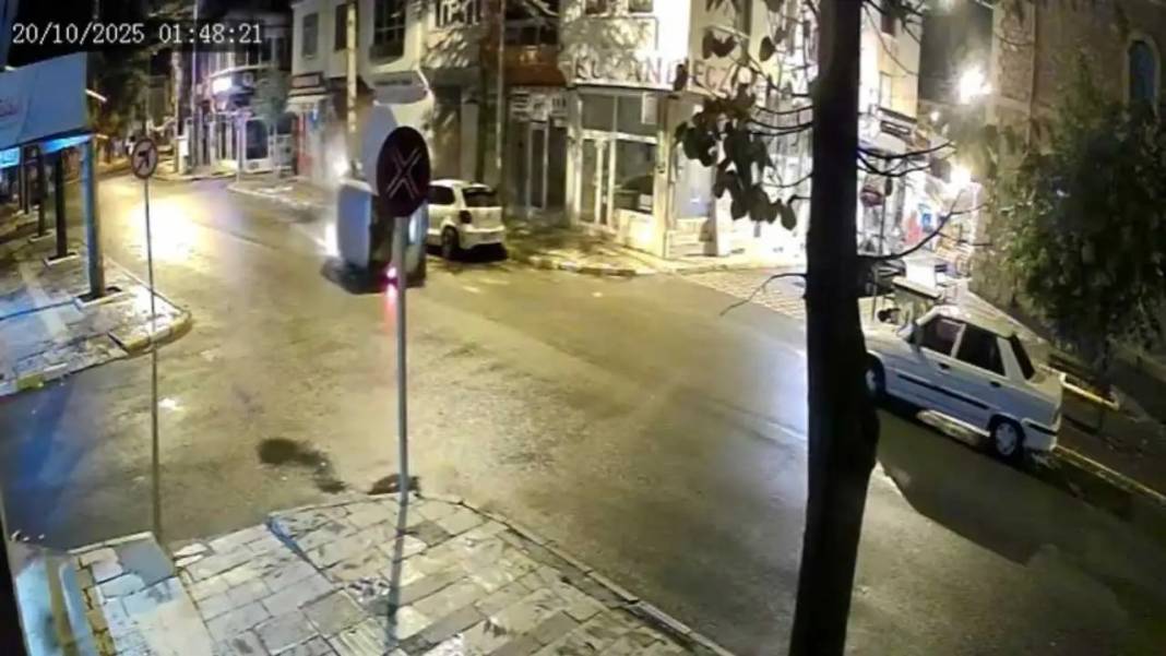 Isparta’da Baba Bagajdan Bebek Camdan Çıkarıldı! 2